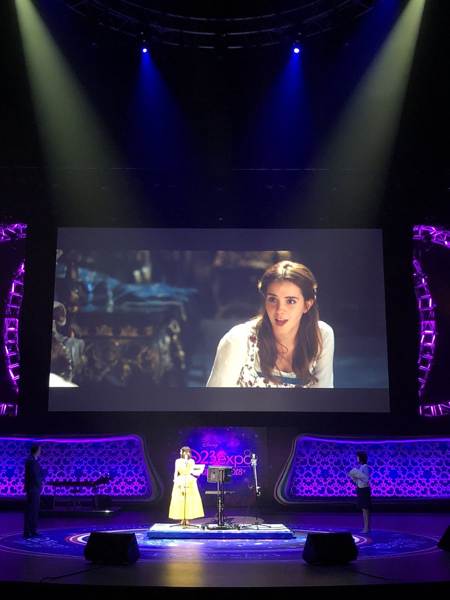 木村薫 Twitterissa 昆夏美 本日は D23 Expo Japan 18 ディズニー吹き替えの秘密 2公演にサプライズで出演させていただきました 美女と野獣 の生吹き替えと 朝の風景 リプライズ を歌わせていただきました モアナ モアナ役のアウリィさんと 日本