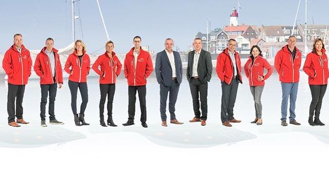 Makelaars- en assurantiekantoor Schol gaat de komende jaren het belangrijke werk van KNRM station Urk ondersteunen. Namens de bemanning en plaatselijke commissie van ons reddingsstation hartelijk dank voor deze waardering van ons werk!