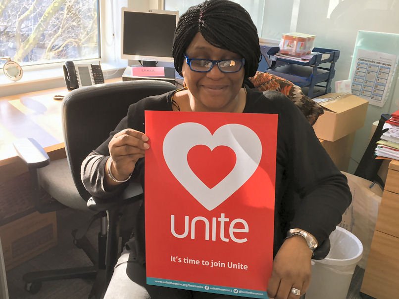 unitetheunion's tweet image. FIVE things you can do for #HeartUnions week ❤Unite ❤Unions
1. Organise a #HeartUnite day of action 
2. Take the #selfie challenge
3. Share your stories/selfies
4. Spread the word online 
5. Get people to join Unite 
tinyurl.com/yc2dc826