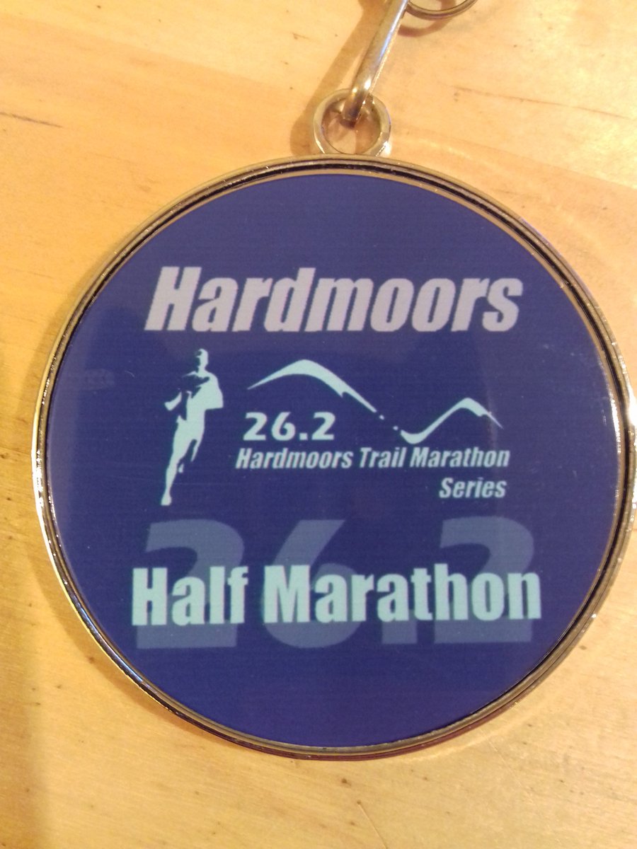 Angie_Shep_'s tweet image. Cracking bit of bling from yesterday's @HardmoorsUltras Saltburn! #MedalMonday #ukrunchat #asicsfrontrunneruk