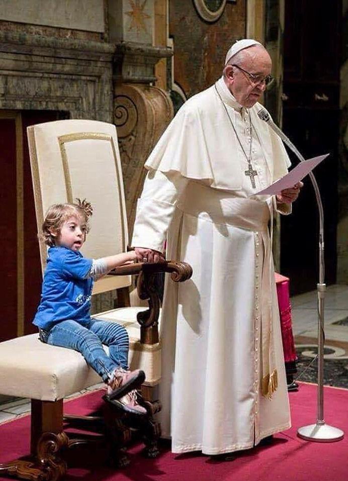 ChrisLutolf's tweet photo. #MondayMotivation
A girl w/ Down syndrome got up during a papal service &amp; went toward the Pope. Security quickly moved in 2 take her back to her mom. The Pope  stopped them &amp; said to her "come sit next to me.” She sat down near him, and he continued his homily, holding her hands. https://t.co/pPuV5T2ycx