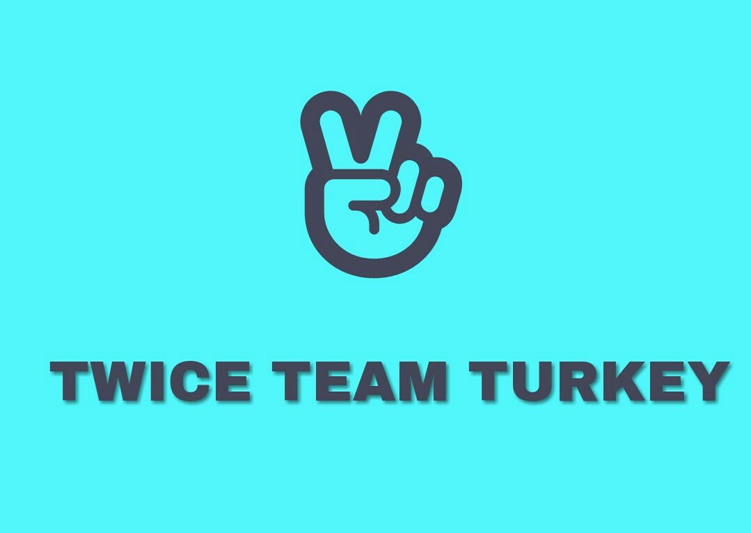 [💃V LIVE ÇEVİRİSİ TOPLAMA TWEETİ💃]

Kısa bir aradan sonra V Live çevirilerimize geri dönüyoruz~
Çevirdiğimiz videoları bu tweetin altına atacağız!❤
Keyifli seyirler~^^