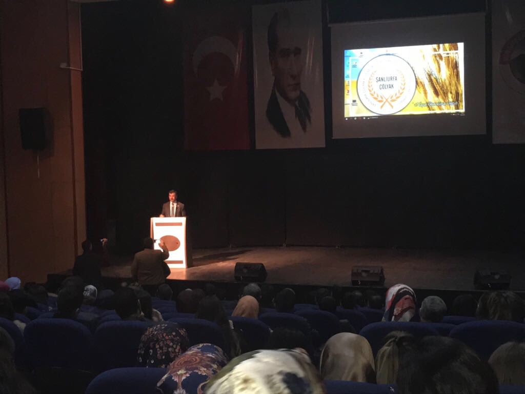 Viranşehir’de Çölyak konferansına katılarak, hastalık hakkında bilinçlenmeyi,ve toplumsal duyarlılığı arttırmayı konuştuk.
