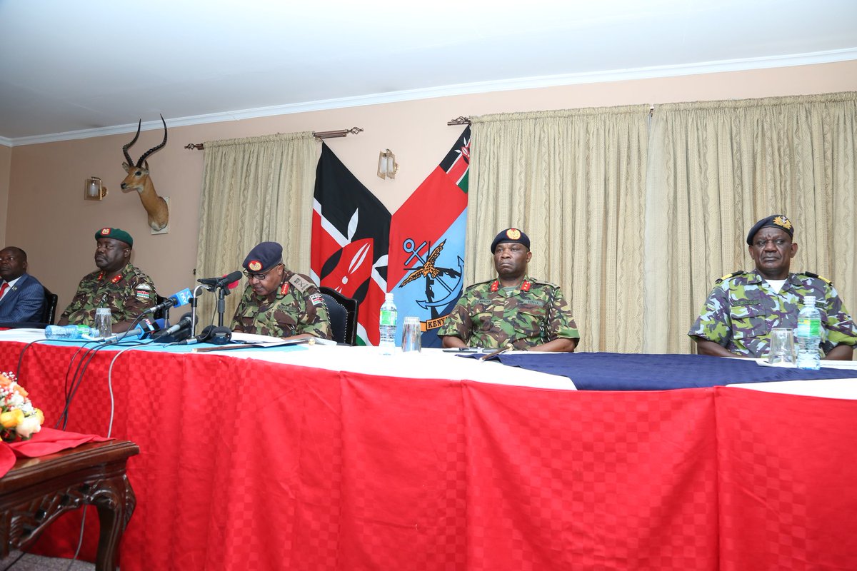 kdfinfo's tweet photo. Today marked the official launch of the 2018 Kenya Defence Forces nation-wide recruitment exercise. The month long exercise will be conducted by sixteen (16) recruitment teams in 320 sub-counties of 47 counties. #KDFRecruitment2018 #JoinKDF #UlinziDaima https://t.co/296szv3WET https://t.co/wjgIWt7wCd