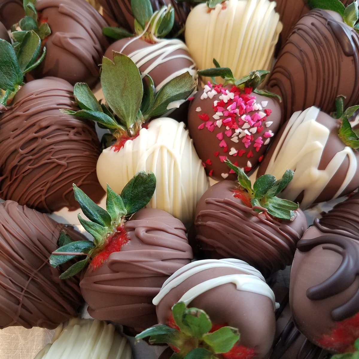 FS_Choc's tweet image. Reminder...Valentine's Day is Wednesday