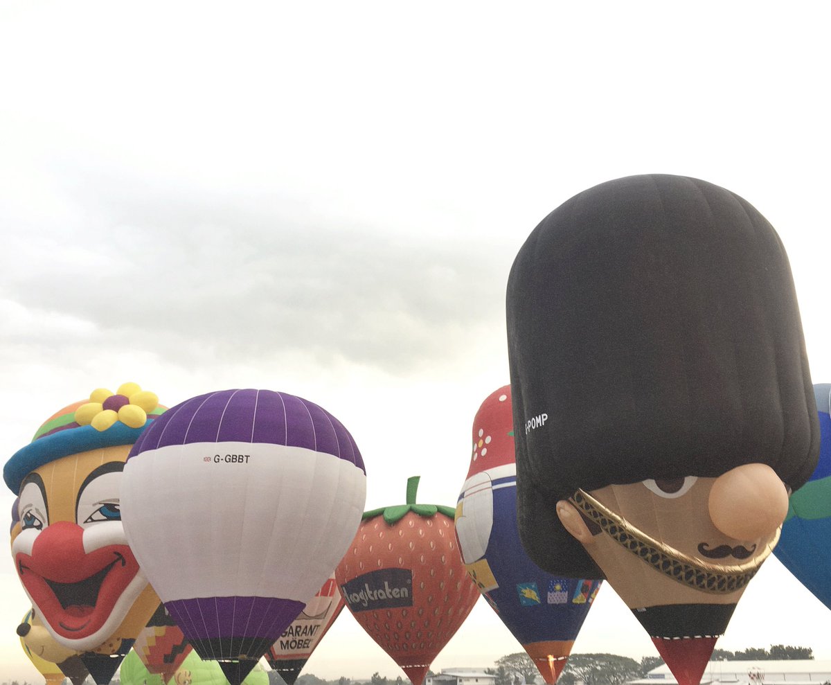 JakeeyABX's tweet photo. Clark International Hot Air Balloon Festival 2018 #pihabf22 https://t.co/rSgfU2notS