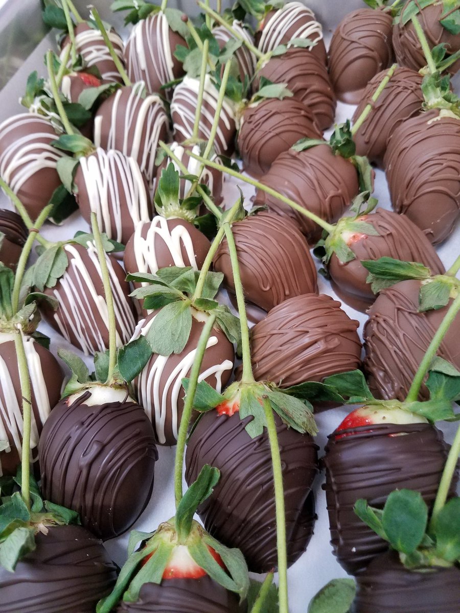 FS_Choc's tweet image. Strawberries are ready for Valentine's day!