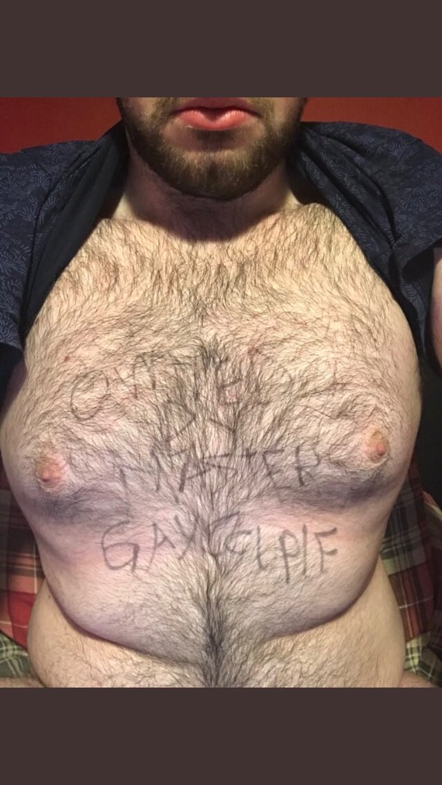 Lucajacque17's tweet photo. #noyourplace #findom #cashmasters #gaycouple #paypigs #cashslave https://t.co/KDiNqTwlnV