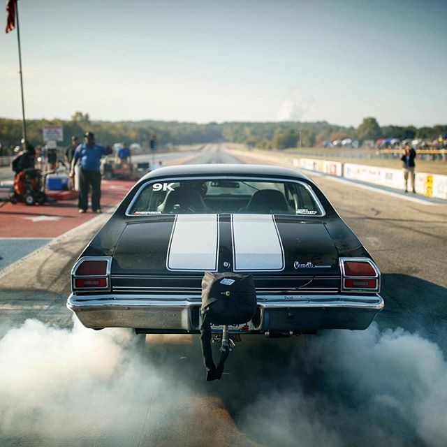 hotrodmagazine's tweet photo. Let’s do this! #happymonday
#hotrodmagazine #whereitallbegan #since1948 #cars #fastcars #performance #carporn #horsepower #automotive #hotrod #fast #keephotrodding #car #speed #custom #burnout #chevelle 📸: @larry_chen_foto https://t.co/kbxTENsLNr https://t.co/cYeAlB6d48
