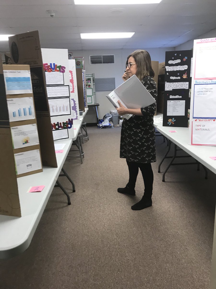 DrXavierLewis's tweet photo. Special thanks to the staff of @NEHOUAFT for judging the @ViolaCobbElem STEM Fair and for providing goodies for our 1st-3rd place winners!  Love how this org invests in the children! @TexasAFT @AFTunion https://t.co/7jovmlHKbq