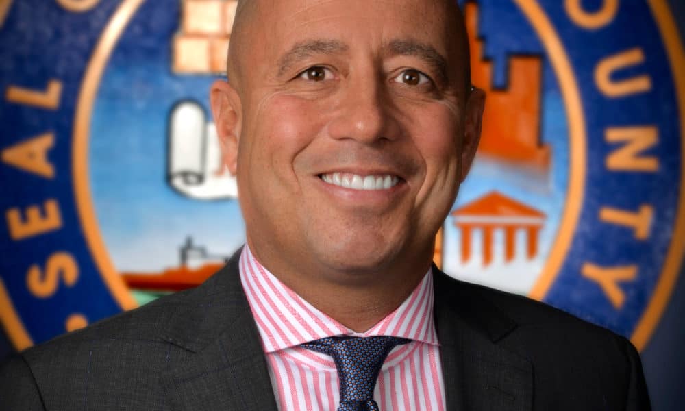 HempCoinTHCNews's tweet photo. $THC This Lawmaker Just Admitted To Being A Medical Marijuana Patient https://t.co/9Xk6kFiHYy https://t.co/jFrW7V2lTW