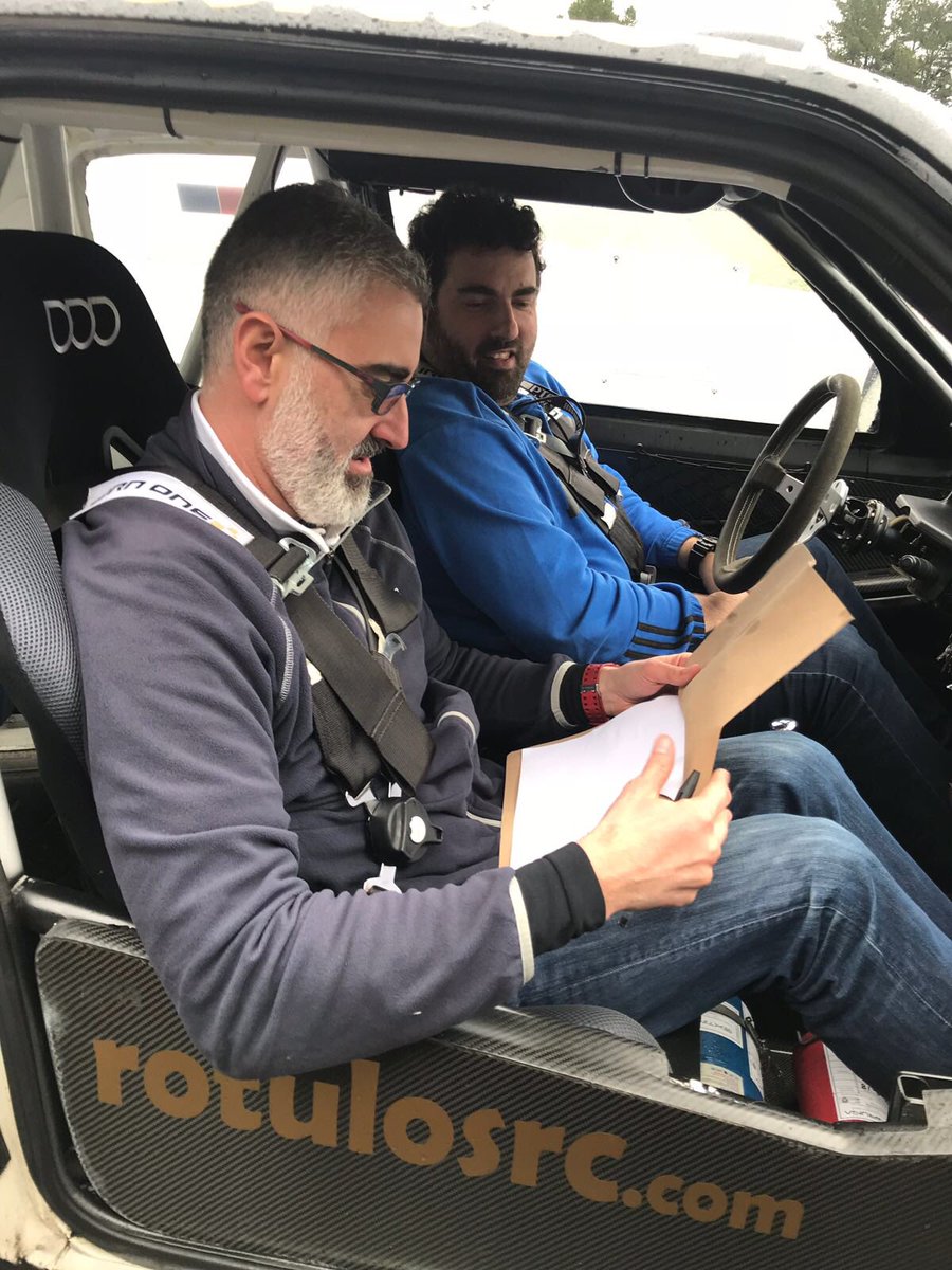 PTC_Escuela's tweet photo. Profesores de lujo y alumnos aplicados. Gracias a todos los que nos habéis elegido para seguir mejorando. Cursos de competición @PTC_Escuela @aresracing03 @Fojon_Racing @dario_calvinho @TanitaMartinezG https://t.co/biuSyAMjBj