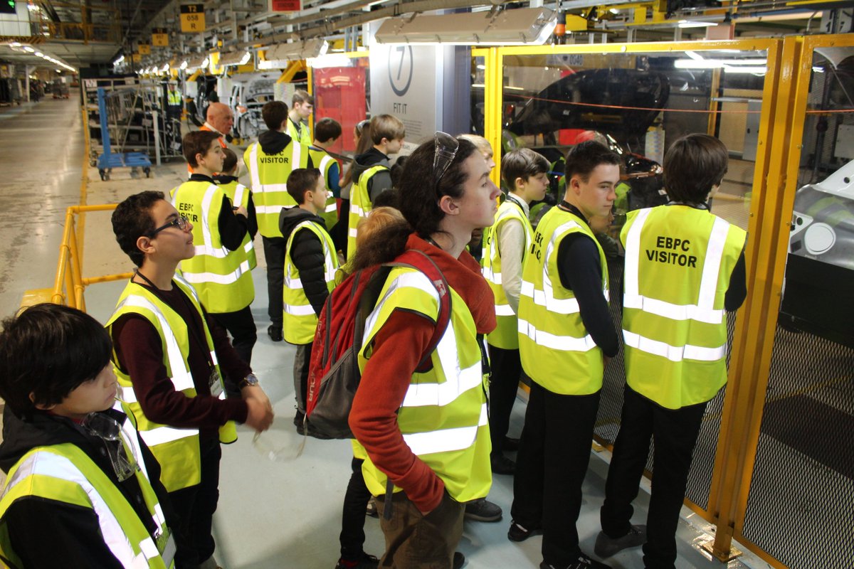 JLR_EBPC's tweet photo. Well our cohort of Young Engineers have been into the Halewood plant for their first look at a modern manufacturing process, and the factory is still standing (always a bonus!) @JLRHalewood @BMetC @JLREducation @Tomorrows_Eng #Inspire https://t.co/eOcZx8iZpZ
