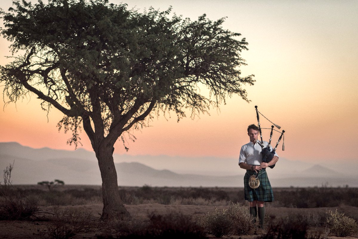 FirstPiper's tweet photo. Aus'tanding spot for a bit of piping 🌅 A little desert town in the Southern region of Namibia, Aus is an understated gem🏜️
📸 @Chris_Parkes_ // @threewheelsco
#GondwanaLodges #KleinAusVista #Namibia2Go #NamibiaFirst #KiltedAdventures 🇳🇦 https://t.co/IR2jiPLWLu