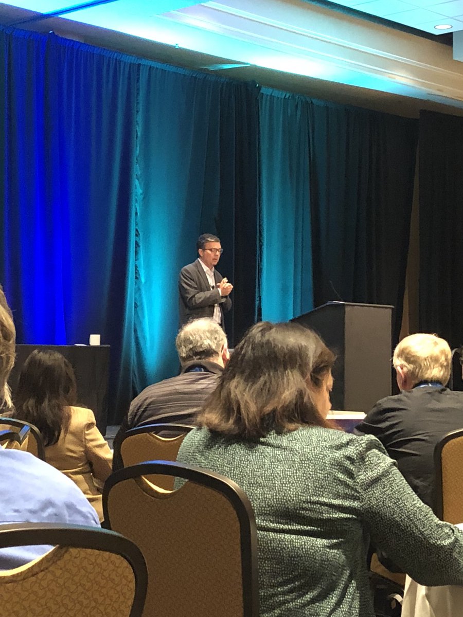 stephlm_pstcc's tweet image. Raising the bar with John Landis of Apple! #learningwithtechnology #itcelearning18