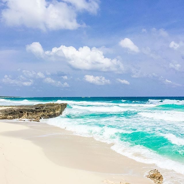 "Beautiful Blue Waters of Cozumel." Plan and book your Cozumel getaway at zpr.io/nahYX

#MexicoXpertz #TripXpertz, #KnowBeforeYouGo, #Mexico, #MustdoMexico
#ScubadivingMexico #ScubadivingCozumel #XperienceMexico #AdventureMexico #VisitMexico @visitrivieramaya pc: <a href="/paus/">paus</a>