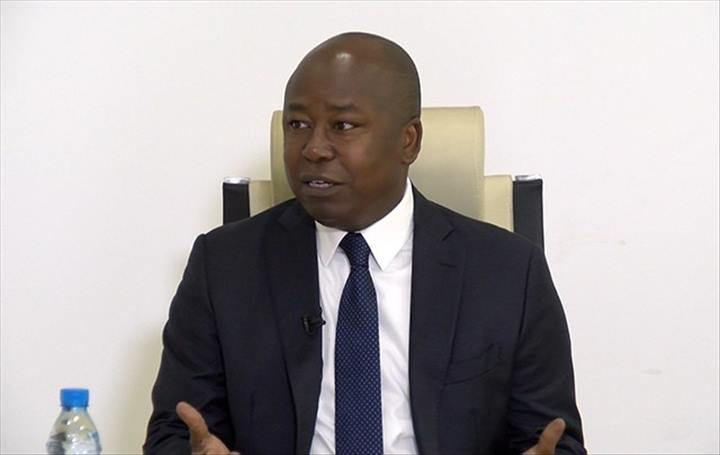 Insécurité en milieu scolaire : Un plan d’urgence en préparation #Gabon
Le ministre de l’Education nationale, et celui en charge de l’Instruction civique, Alain-Claude Bilie-By-Nze, ont eu une séance de travail pour préparer un Plan d’urgence contre la violence en milieu scolaire