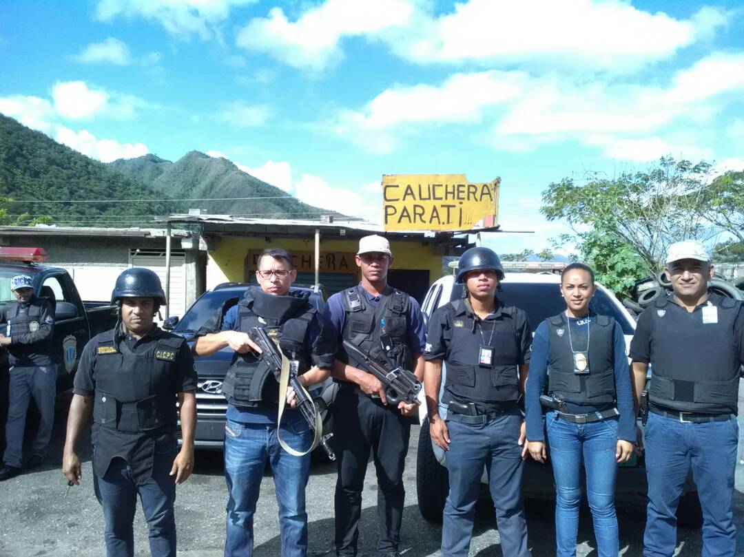 SUBCAUCAGUA's tweet image. SUB-DELEGACION CAUCAGUA PRESENTE EN EL DESPLIEGUE &quot;CARNAVALES SEGURO BARLOVENTO 2.018&quot; EN KEMPIS, GUATIRE, EDO. MIRANDA. En apoyo al ciudadano Director C/G @DouglasRicoVzla #CICPC #PRENSACICPC @MendezD23