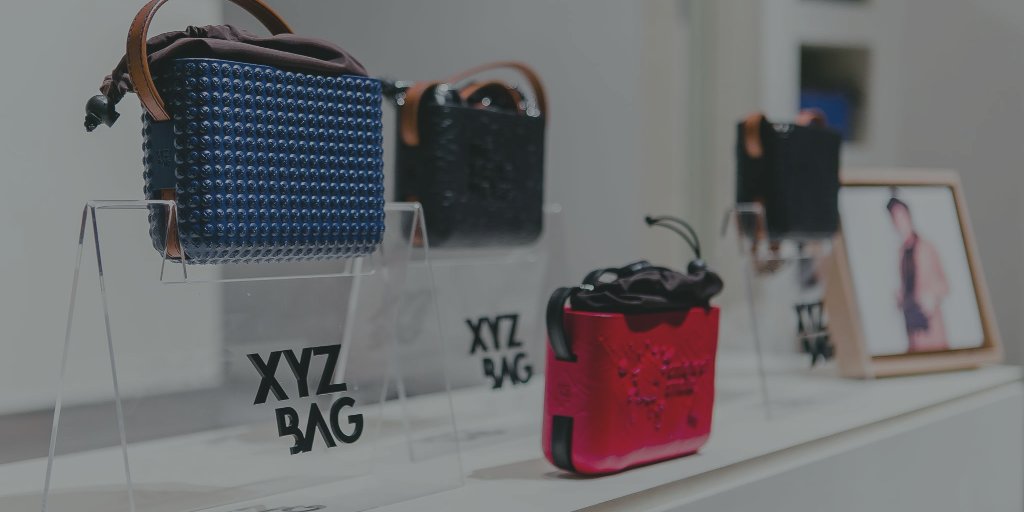 ZvikaHaas's tweet photo. Everyone what a customized, personal bag. @XYZBAG  collaborate with #israeli #startups to create 3D printed customized bags.

#3D #3Dprint #technology #fashion 

https://t.co/mwyWefXqvN https://t.co/JjABRcTyjy