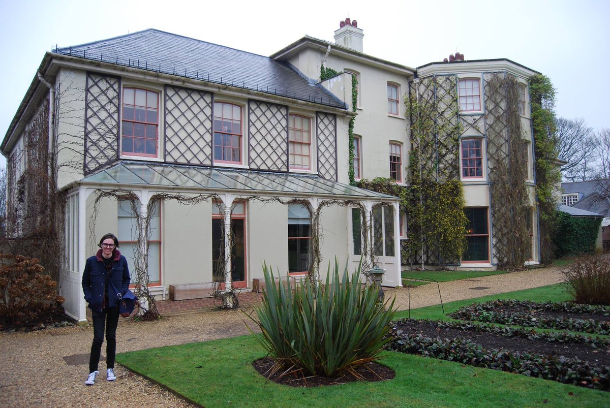 It’s Darwin’s birthday! Like him, I too am interested in biological diversity and its origins. I am a grad student who studies the genetic and functional basis of forest adaptations in deer mice. #Istudyevolution