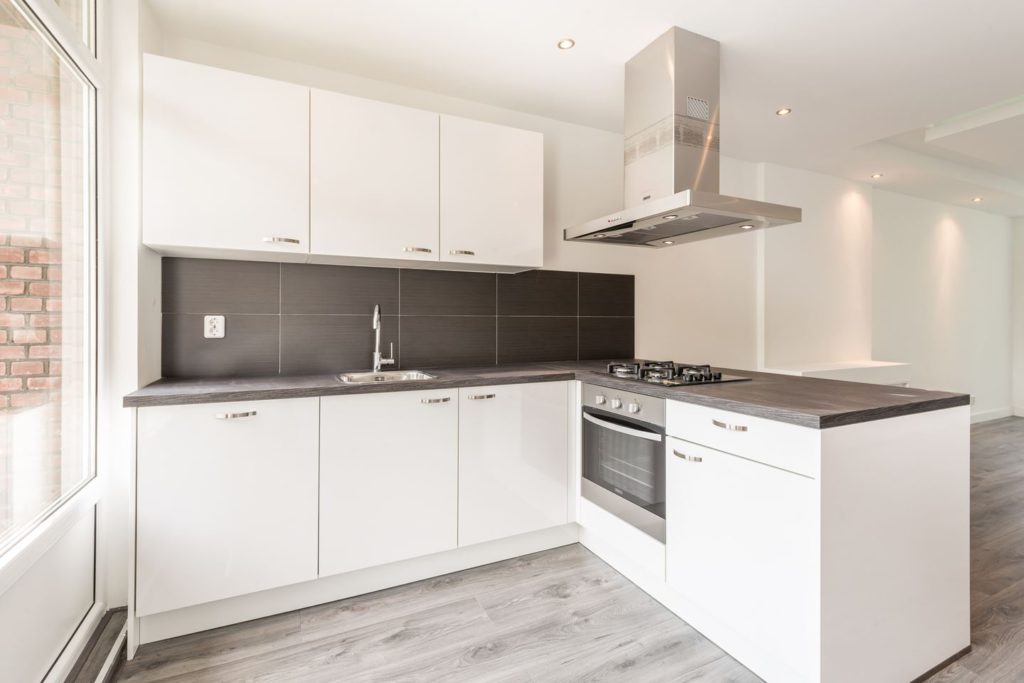 bawiwonen's tweet photo. Als 1e op de hoogte zijn van de oplevering van een nieuwe #turnkey gerenoveerde woning in #Rotterdam ? Dat kan! Vul het korte zoekformulier in en wij houden je op de hoogte! https://t.co/1ZZ8XoHSkr https://t.co/7uXMnJ8xhu