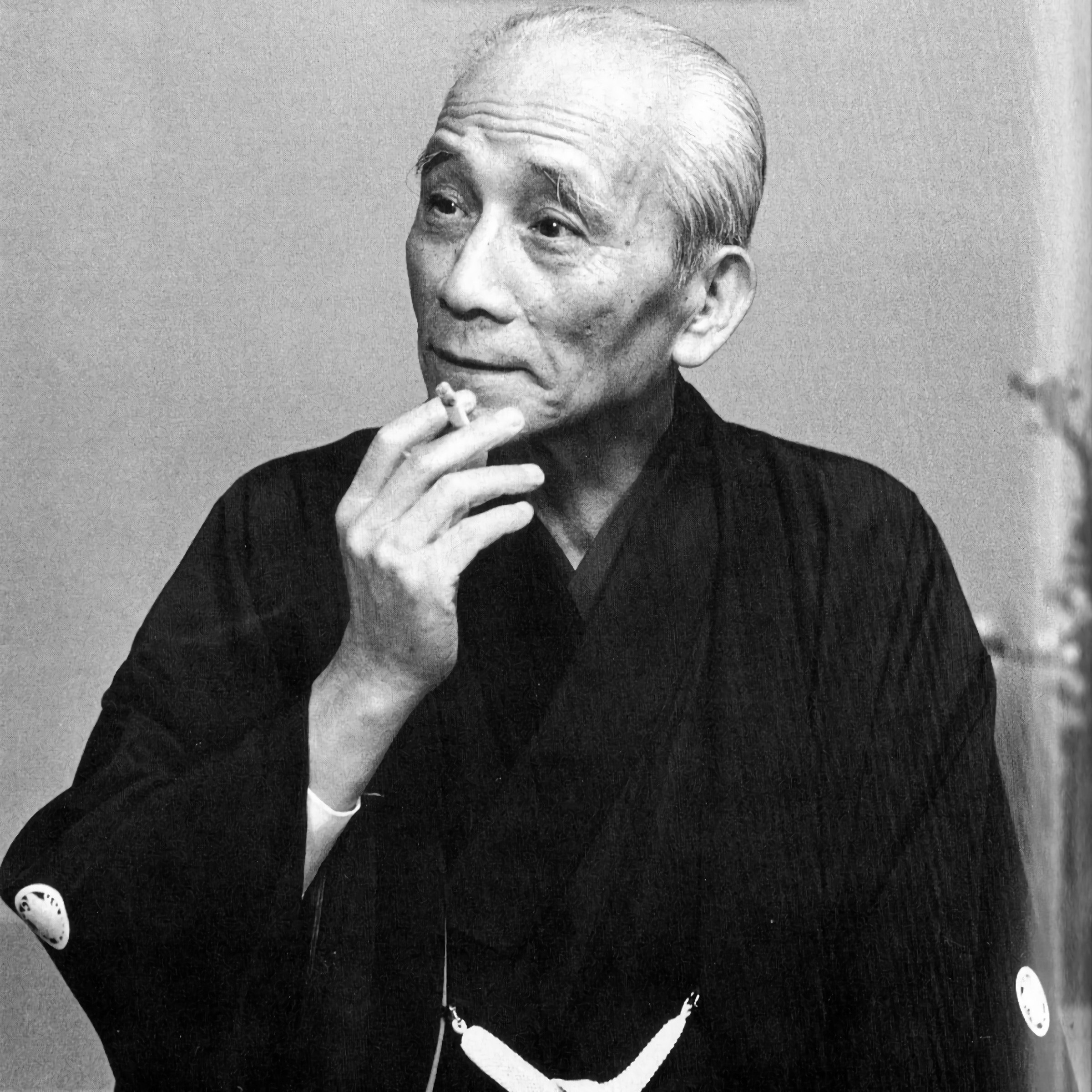 だあびい 東急の副社長と云えば 本来は此の人 大川博 田中氏と違い法務経理担当重役で東映社長兼任 二代目五島昇 と反りが合わず慶太存命中に昇が 追い出してくれないとあとを嗣げない と言ったかどうか不明だが手切れ金代わりに東映をもらって東急