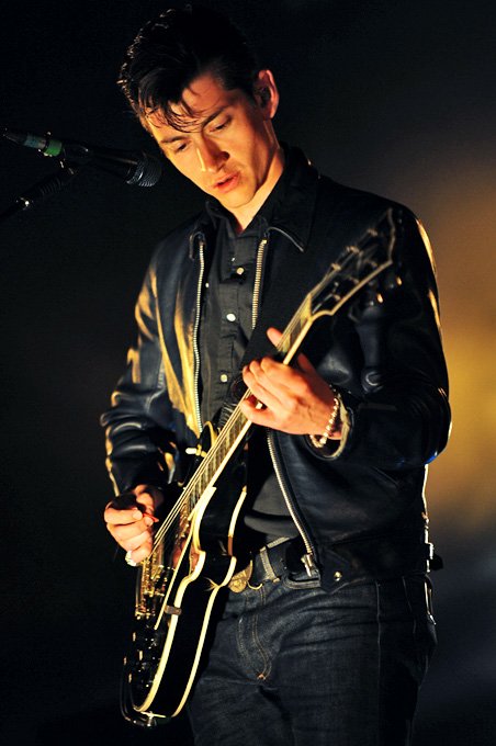 LiveInLds's tweet photo. Reading &amp; Leeds Festival Line-Up Announcement Expected Tomorrow:
https://t.co/mmkxSU9JcK
#Leedsfestival #readingfestival #livemusic #ArcticMonkeys https://t.co/Q6MGwrXIeB