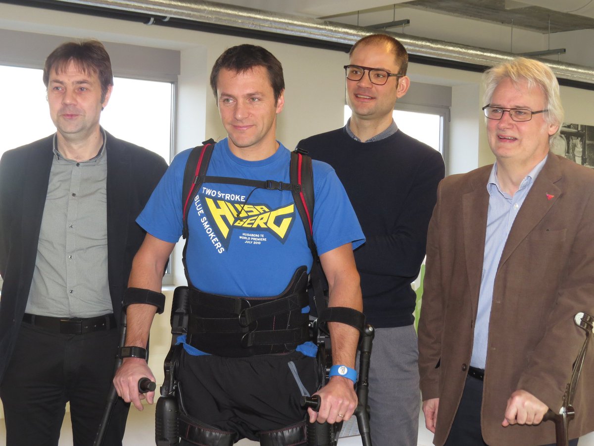 DeMaesschalckL's tweet photo. Mooie resultatenTwee jaar opvolging kwaliteit van leven voor stappen met een exoskeleton @VTMNIEUWS @Radio2Antwerpen @prov_antwerpen @INTERREGTweets @azherentals @ToWalkAgainTWA @OrthoOVH @MoreMobilab @ThomasMoreBE https://t.co/wmVS8yWJh1