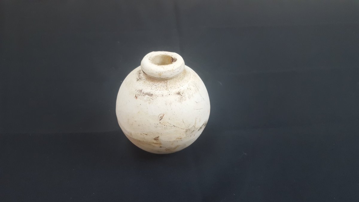 WW2_Collection_'s tweet image. Late war last ditch Japanese ceramic hand grenade.