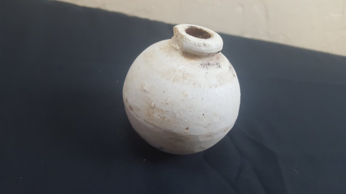 WW2_Collection_'s tweet image. Late war last ditch Japanese ceramic hand grenade.