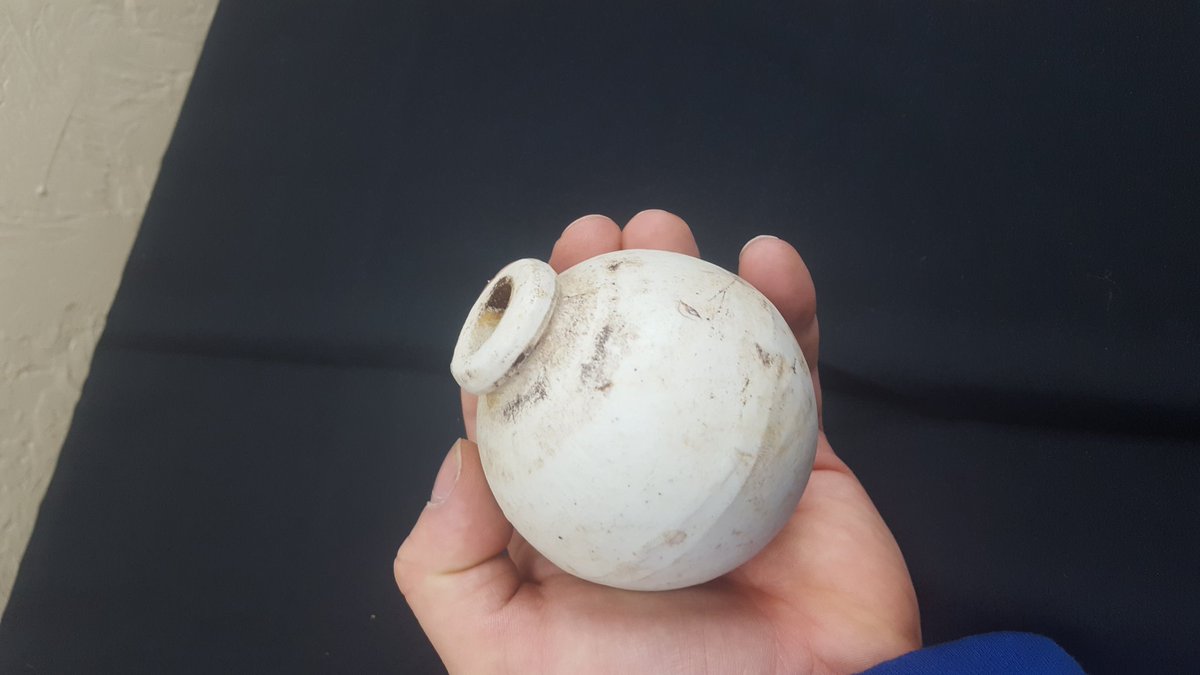 WW2_Collection_'s tweet image. Late war last ditch Japanese ceramic hand grenade.