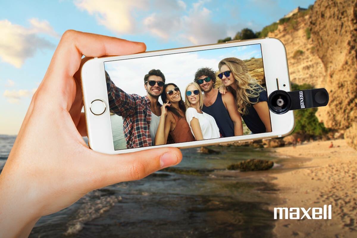 maxelllatin's tweet photo. En estos #Carnavales toma las mejores fotos y graba los mejores videos con nuestro #ClipLens #Maxell. 🔝
Conoce más de este producto en -> https://t.co/ePoMExL6bW
#MaxellLatinoamérica #Phone #Celulares #Latinoamérica #MaxellSiempreContigo #Fotografía #Videos #Lentes https://t.co/YOHZp046HP