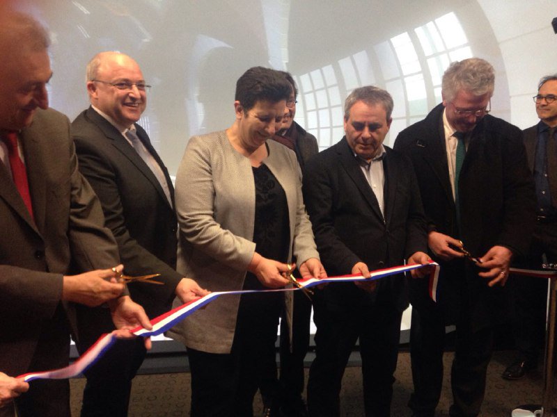 VidalFrederique's tweet photo. Inauguration du #TORE, un dispositif inédit et innovant de réalité virtuelle réalisé dans le cadre du projet d'Equipex #IrDIVE et qui participe à la visibilité d'excellence de l'@univ_lille et de l'@isiteULNE https://t.co/ZqDJZeSXPB