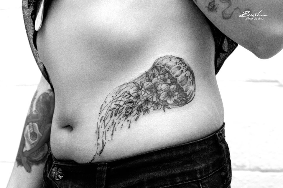 EdBrixton's tweet photo. #GunsOfBrixton #CDMXTattoo #CDMX #MexicoCity #InkCDMX #TatuajesCDMX #tattoos #tattoo #inkedgirl #inklove #tatuajes #tatuaje #tattooworkers #ink #inkedcdmx #jellyfish #medusademar https://t.co/Peuhtop1dy