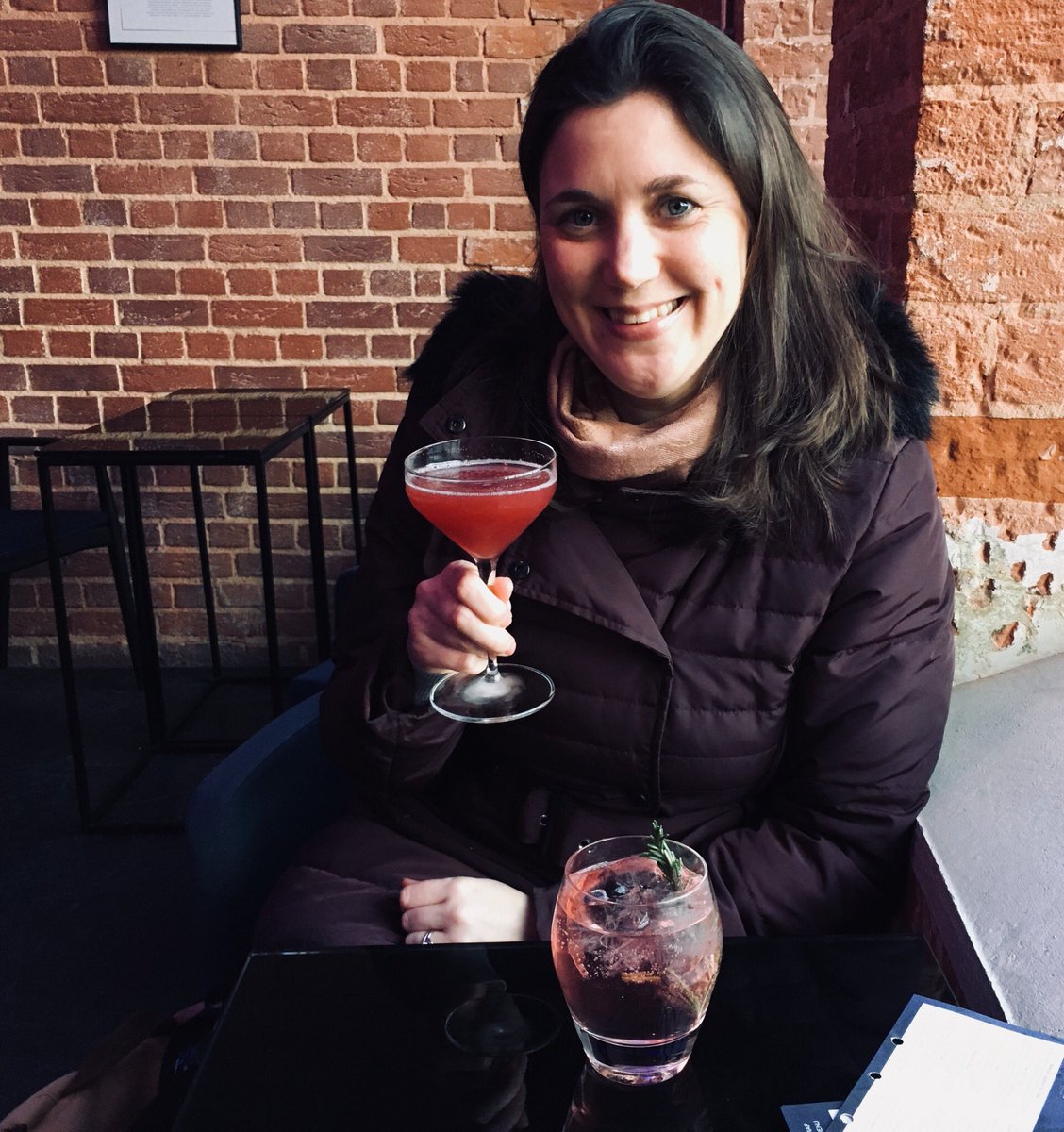 AmyGeorge173's tweet image. Cheers @homeofbombay #bombaydistillery