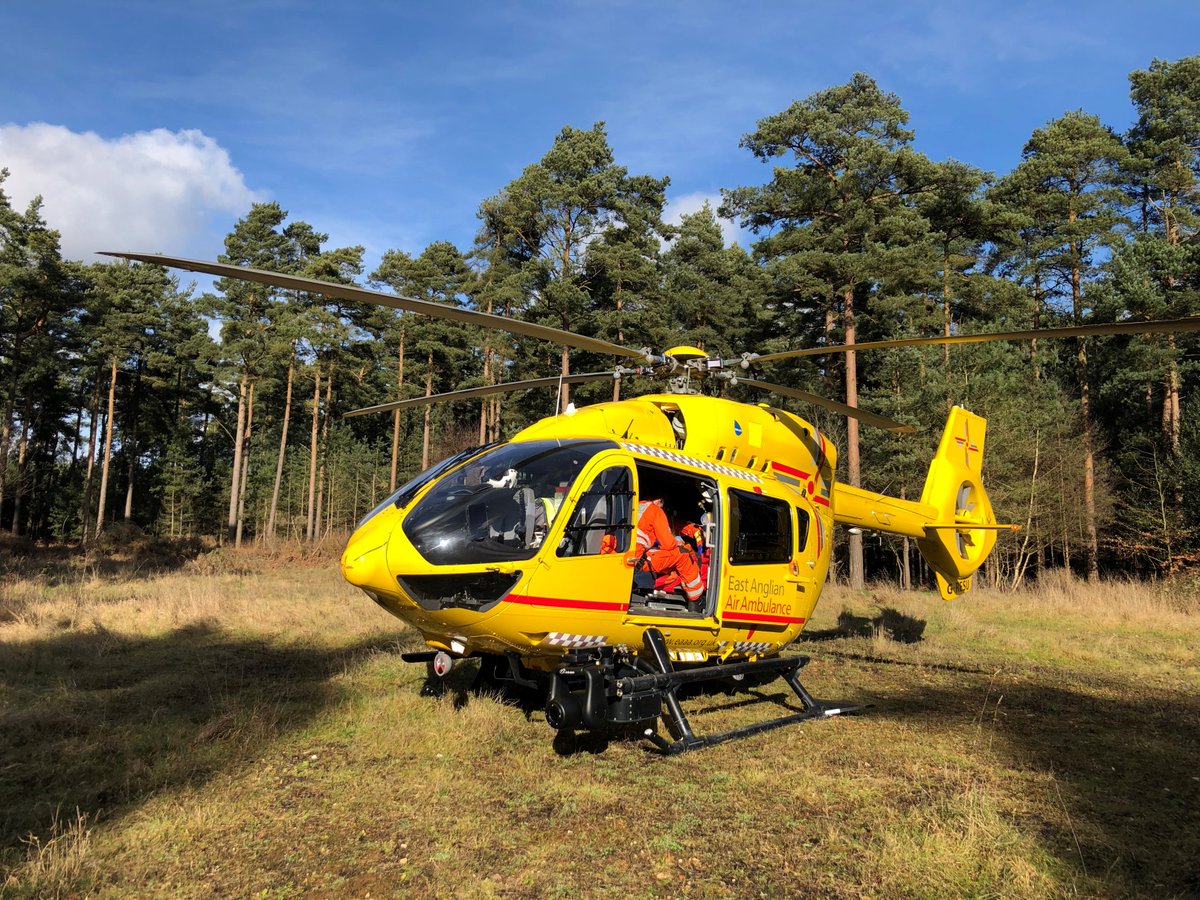 EastAngliAirAmb's tweet photo. Today's 'view from the crew' is a skilful landing from Captain Matt Sandbach. Both our crews have been out and about across East Anglia today - stay safe out there! #HEMSpilot https://t.co/vJdF6iBkBx