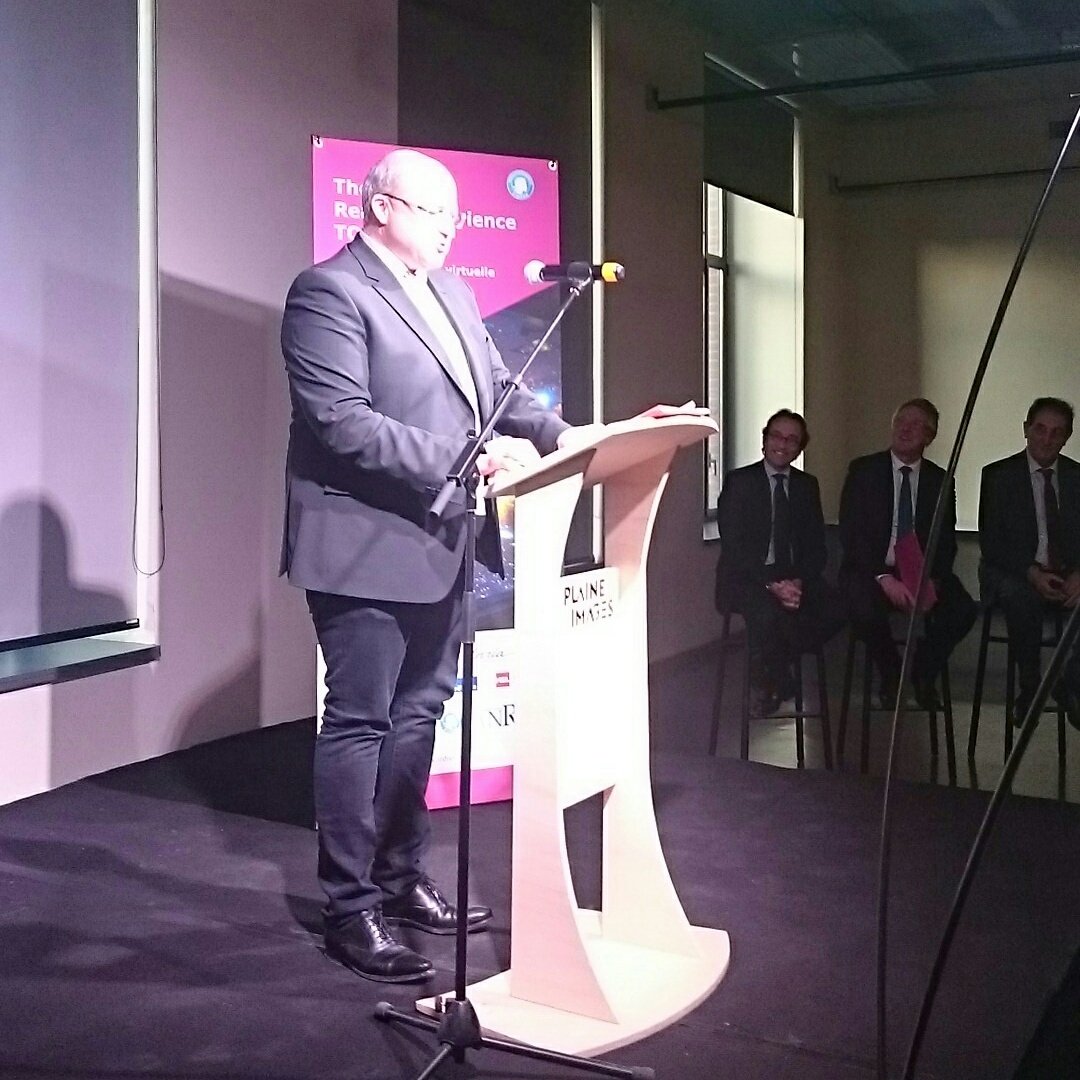 "Je suis très heureux de vous inviter à la @plaineimages, l'un des 7 sites d'excellence. La @MEL_Lille a fait de #TORE l'un des projets prioritaire afin proposer ce genre d'outil aux entreprises de toute taille" Damien Castelain, président de la @MEL_Lille