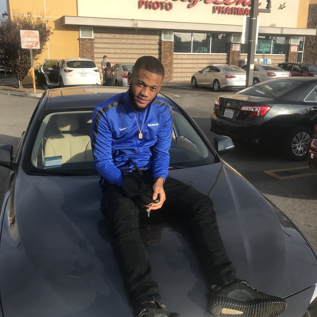 DemetriusHarmon's tweet photo. i finally got my dream car https://t.co/y4QrXtNSAm