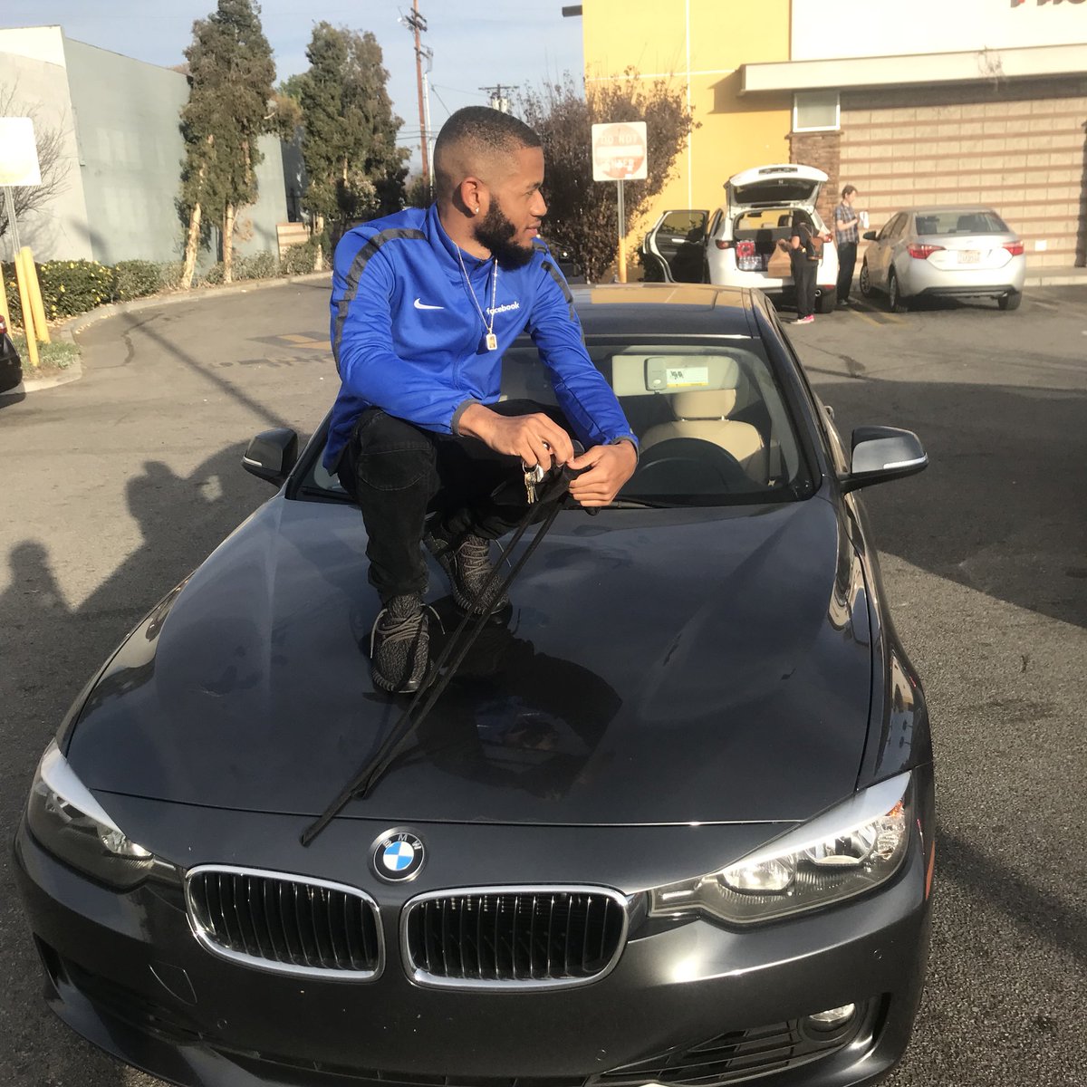 DemetriusHarmon's tweet photo. i finally got my dream car https://t.co/y4QrXtNSAm