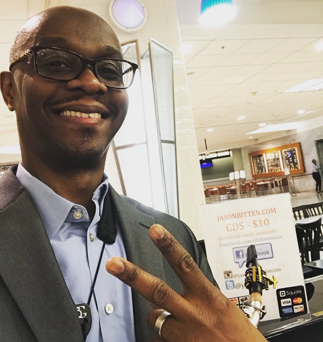 JasonBitten's tweet photo. I’m in love with a man named Jesus!! #happymonday #lovebelievesthebest #ofeveryone #loveneverfails #atlairport #iminhere #sootherofsouls #saxmusic #ilovemyjob #wokeupthankful https://t.co/bLaYrsYVw5
