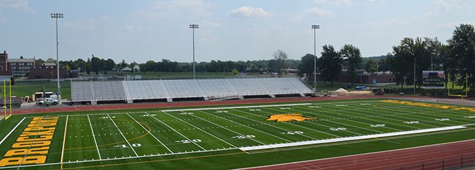 LennyMatt's tweet photo. I am very proud to announce that next year I will be attending Brockport College to continue playing football and studying criminal justice!!! LETS GO EAGELS!!🏈🏈 https://t.co/SP88g8A4dN