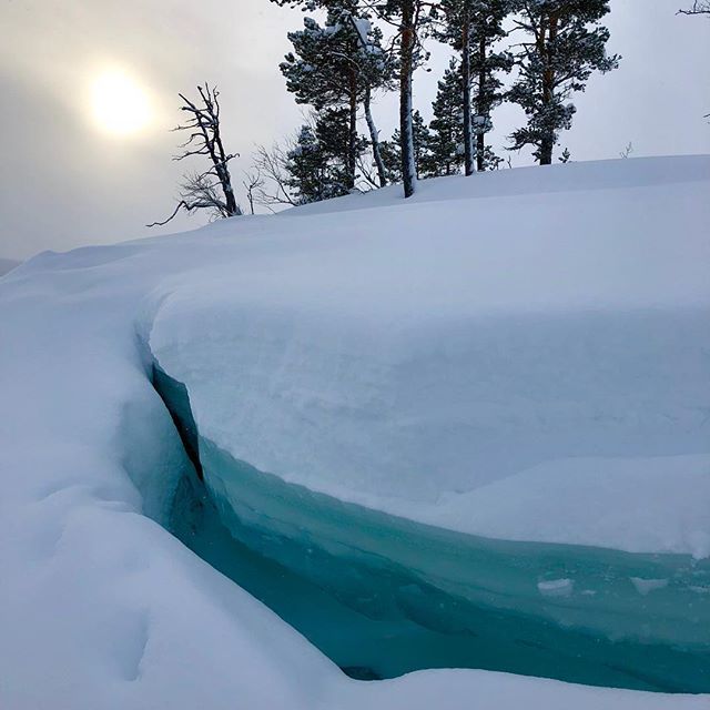 alexasimonehome's tweet photo. Never seen aquamarine ice before
-
-
#aquamarine #ice #snowdrift #snow #wintersun #winter #beautiful #norway #icefishing #beitohuskytours #beito #❤️ #instagood #instamood #instacool #cool https://t.co/ROqXFGFdQE https://t.co/AU4llDXuiy