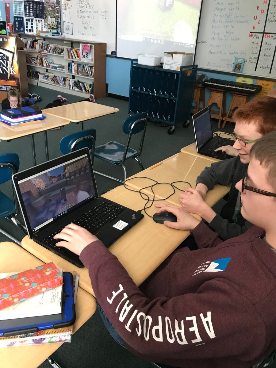 SartellScherer's tweet photo. What a week at Sartell Middle School (@isd748)! Engineering Challenges, #MidMN Student Powered Conference, and now our first run at MinecraftEDU (@PlayCraftLearn)! I wish I was a student here. #mnlead Thanks for the help @irvspanish... all systems seem a GO over here. https://t.co/FKxDpc60o2