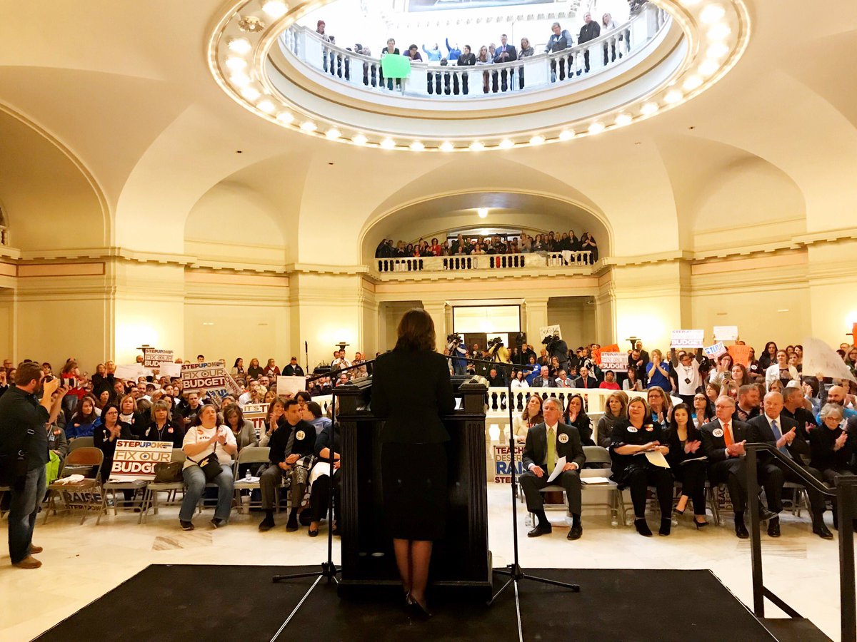 AndreaEger's tweet photo. Several thousand educators and their supporters have descended on the Oklahoma State Capitol to lobby for $5,000 teacher raises. “The teacher shortage is know throughout this state and throughout the country and it’s shameful,” said State Superintendent @joy4ok https://t.co/rmmSFkyiSt