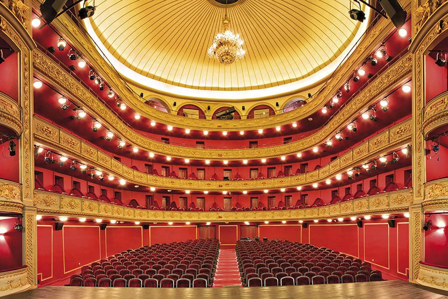 DestinationPIR's tweet photo. The Municipal Theater of #Piraeus
https://t.co/lsrNql8lLd
#piraeus #greece #visitgreece#destinationpiraeus https://t.co/pi7MbFI90Z