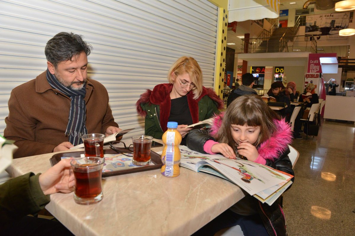osmankaymk's tweet photo. #samsunokumavakti bu akşam OMÜ de rektörümüz @saitbilgic ve öğrencilerimizle devam ediyor https://t.co/3sfjsdRuo7