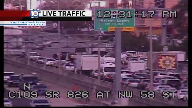 CRASH: SR-826 NB & NW 58th St. A center lane is blocked; expect heavy delays. #TRAFFIC #MIAMI https://t.co/UttrHCv0Jp