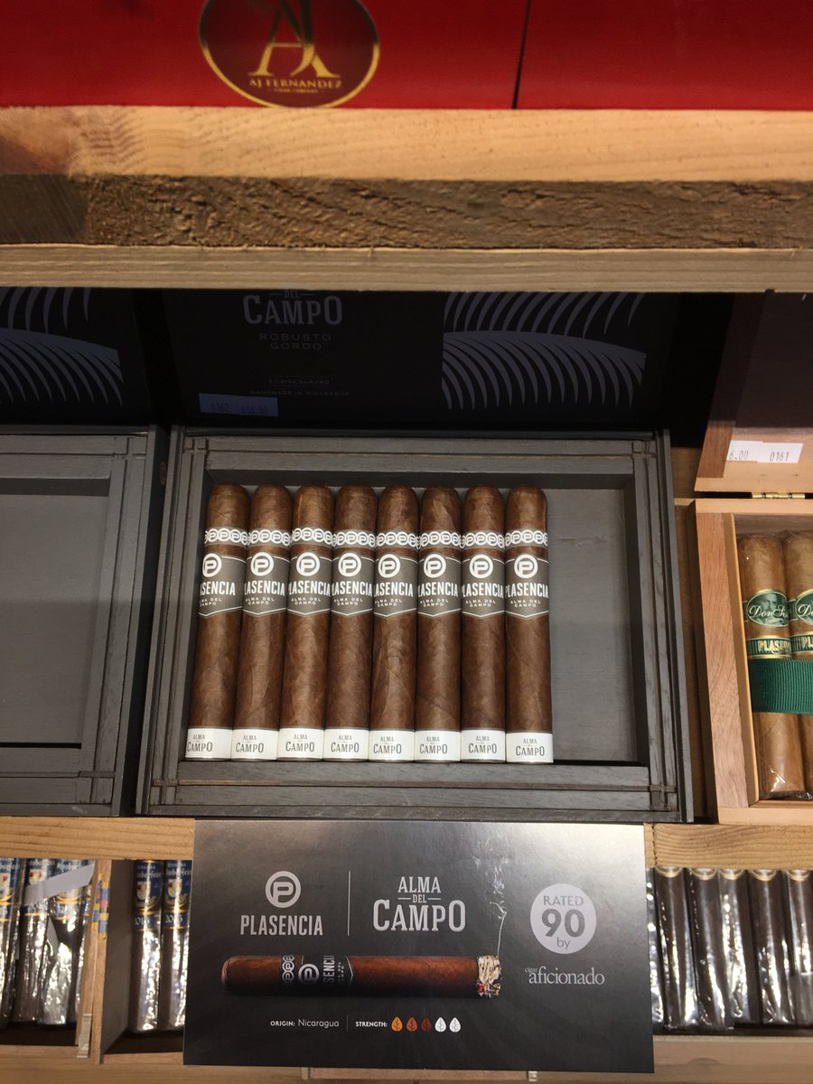 We are proud to partner with @PlasenciaCigars and @RepublicaWorld on their impressive cigar bar display at @TheTankBrewing   

Plasencia's Alma Fuerte was voted 2017's #1 cigar by @cigarsnobmag !

#LightUpYourSoul #CigarSociety