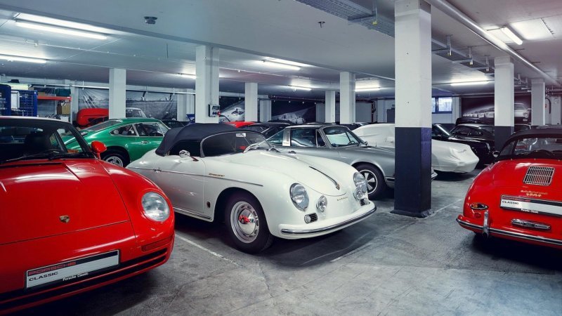 crxpilot's tweet image. Porsche to offer new 3D-printed parts for classic models