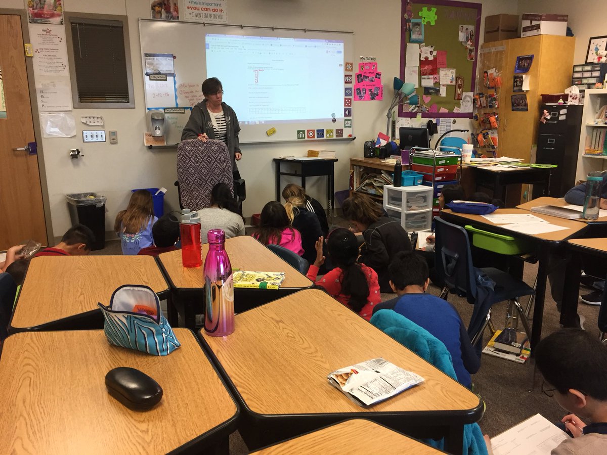 jands1118's tweet photo. Mathematicians learning about and taking notes on Stem and Leaf plots. Mrs. Tamney is a math genius!!@TamneyTorpedos @PrincipalElse @HospElementary #hosplearns #advancedhumans https://t.co/qJt3cuqczC